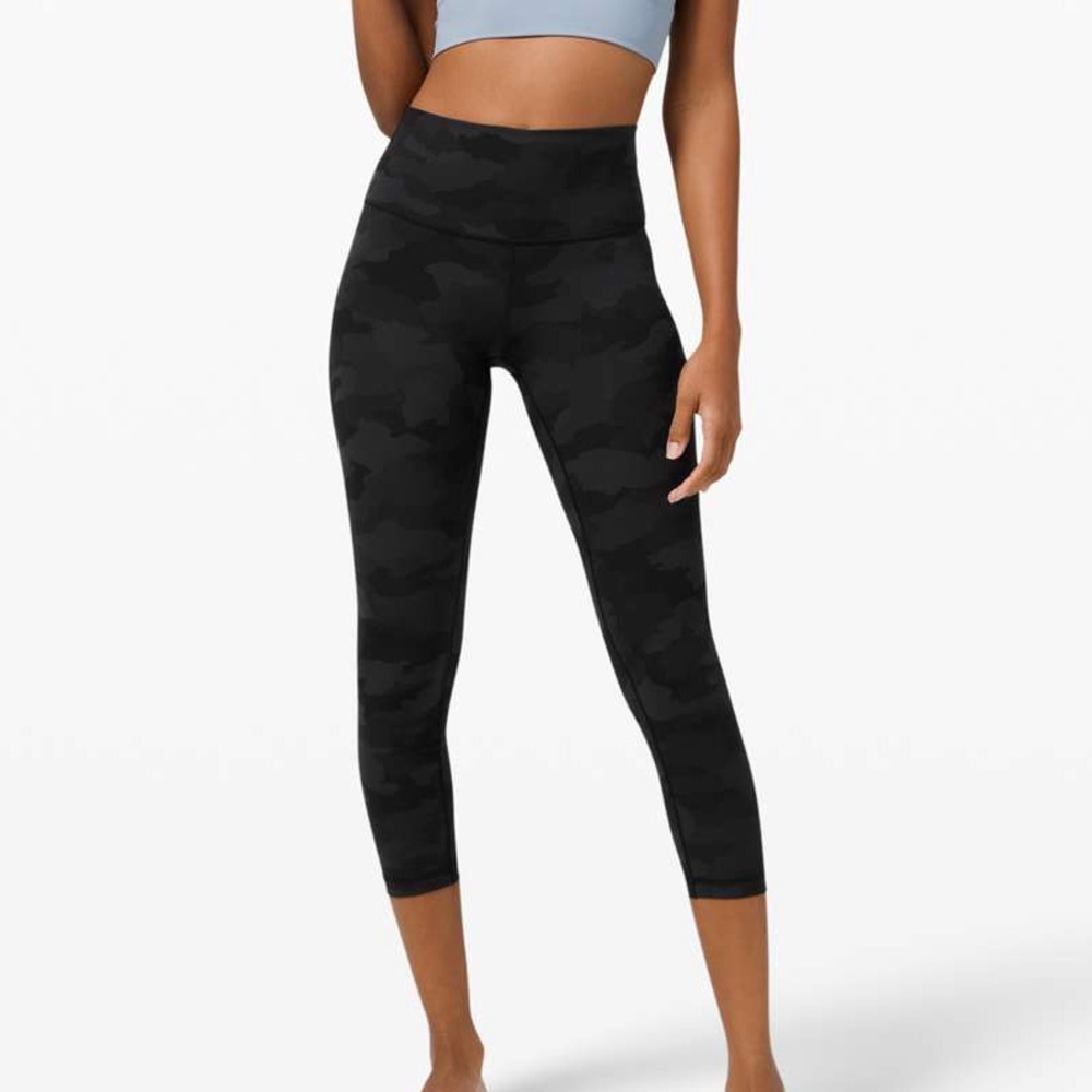 Lululemon Wunder Under High-Rise Crop 23” Full-on Luxtreme